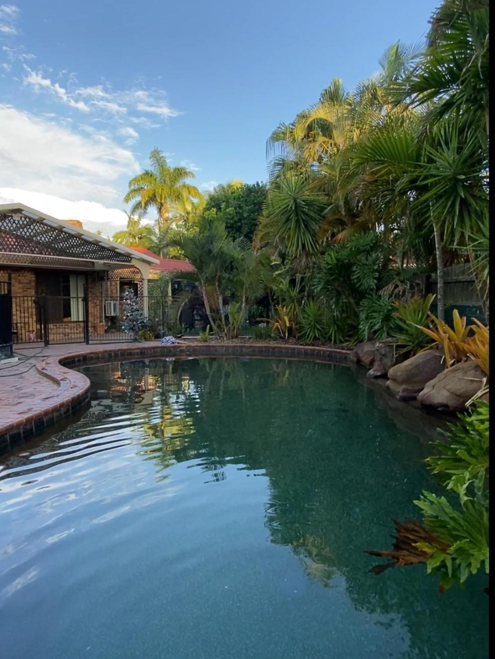 Homestay Garden Retreat Sunnybank Hills *