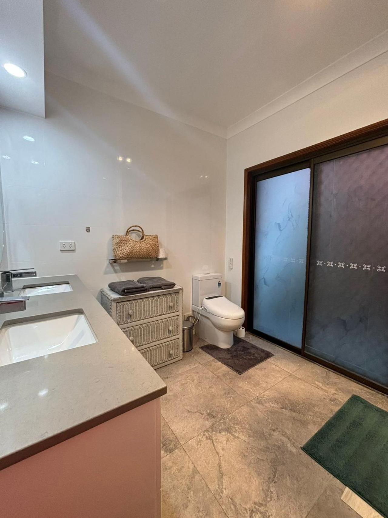 Homestay Garden Retreat Sunnybank Hills